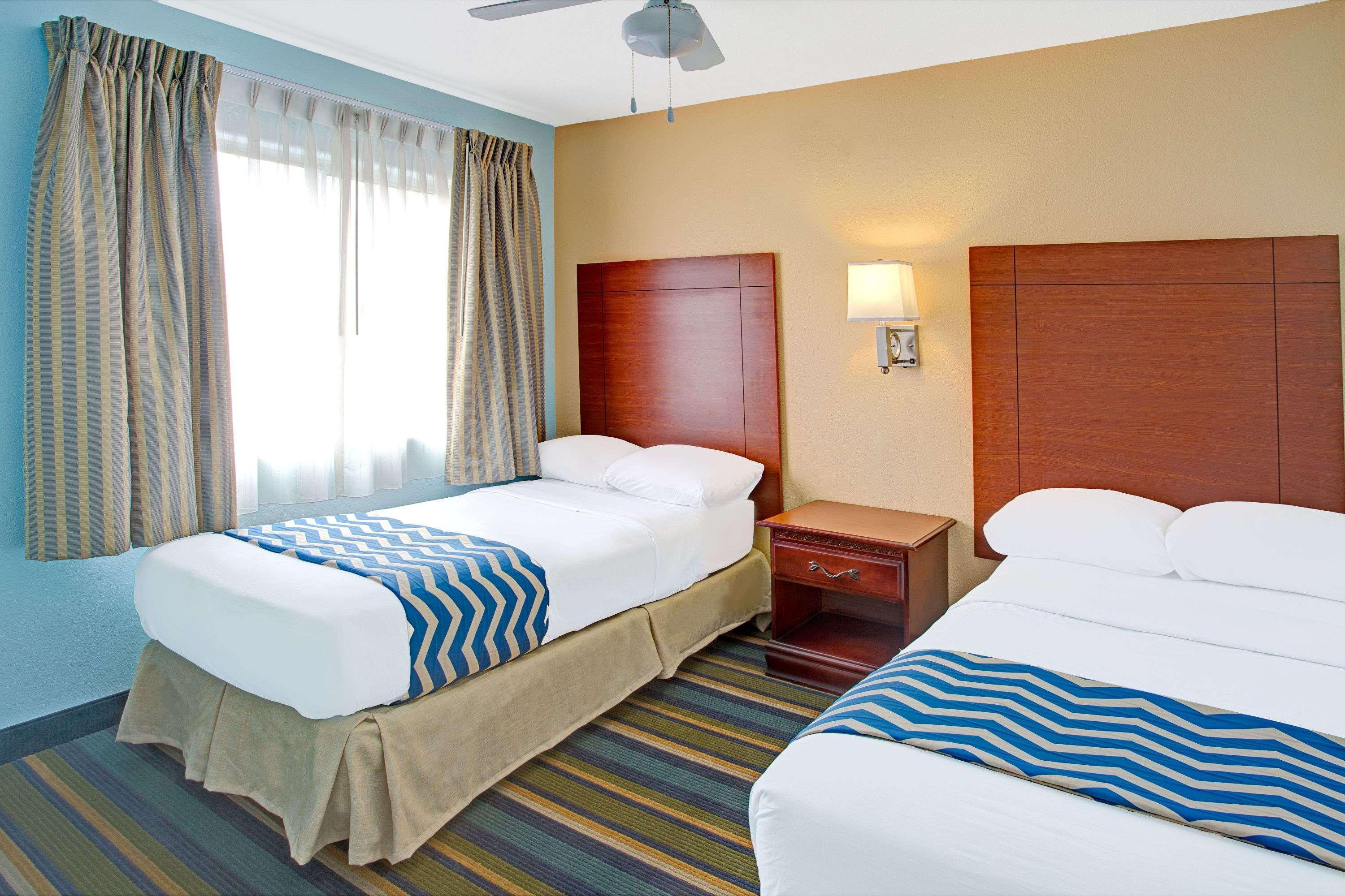 Travelodge By Wyndham בישופ מראה חיצוני תמונה