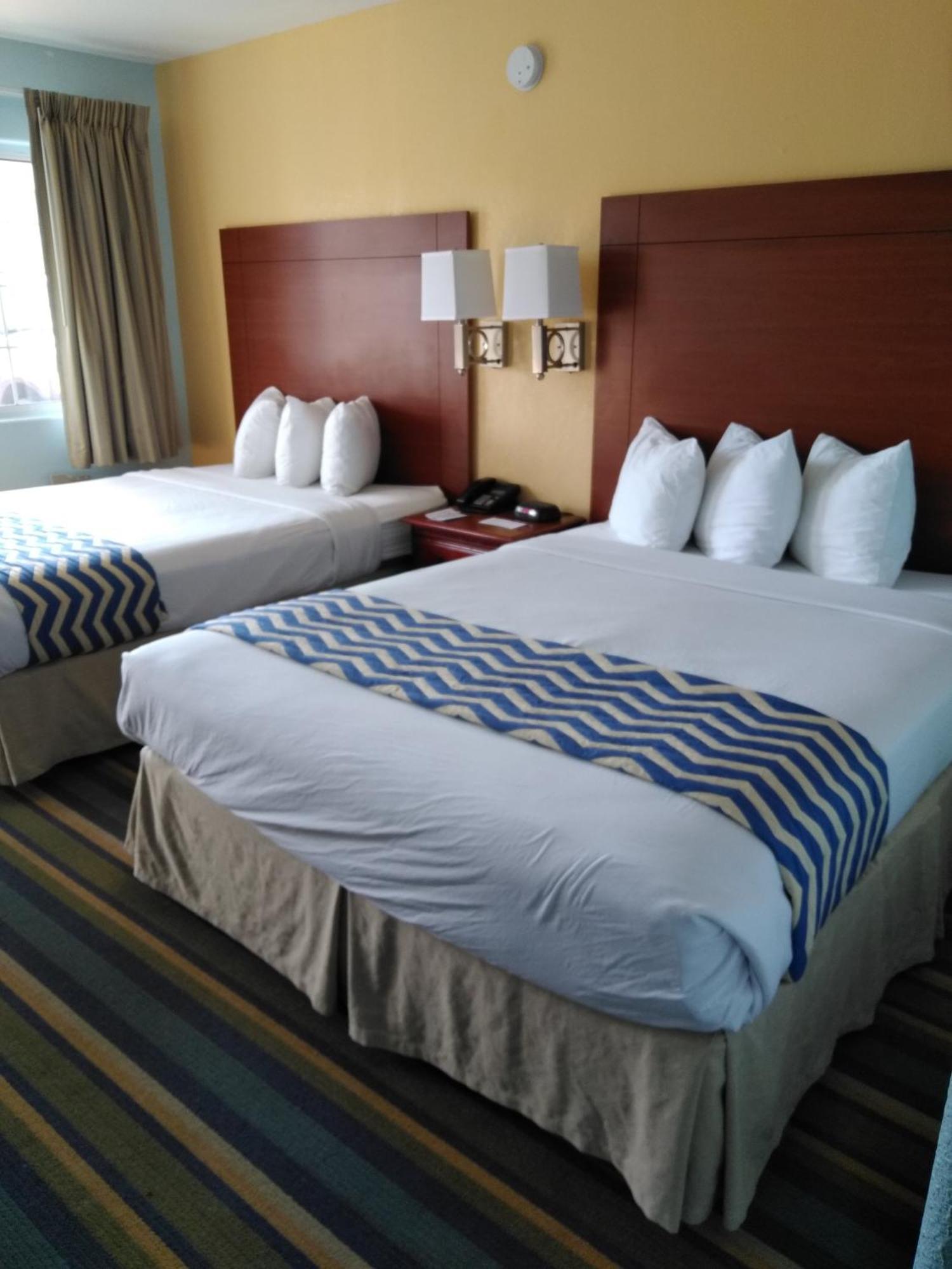 Travelodge By Wyndham בישופ מראה חיצוני תמונה